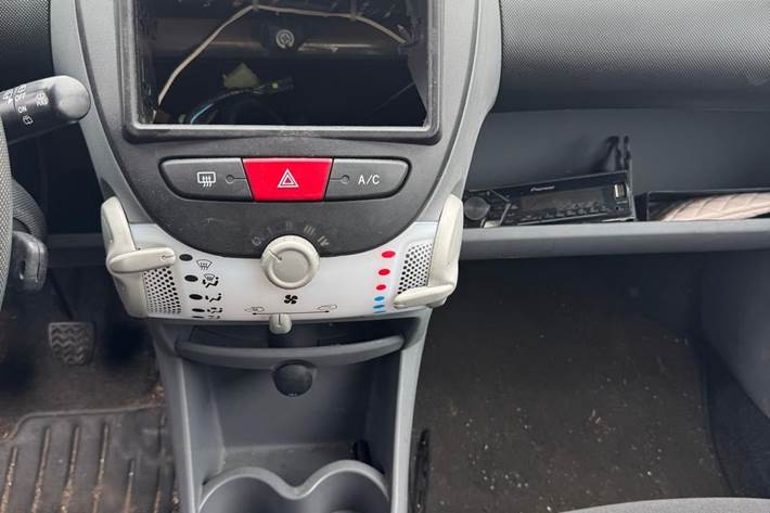 undefined Toyota Aygo fra 2010