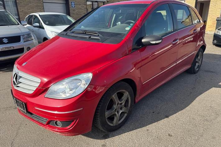 undefined Mercedes B180 fra 2008