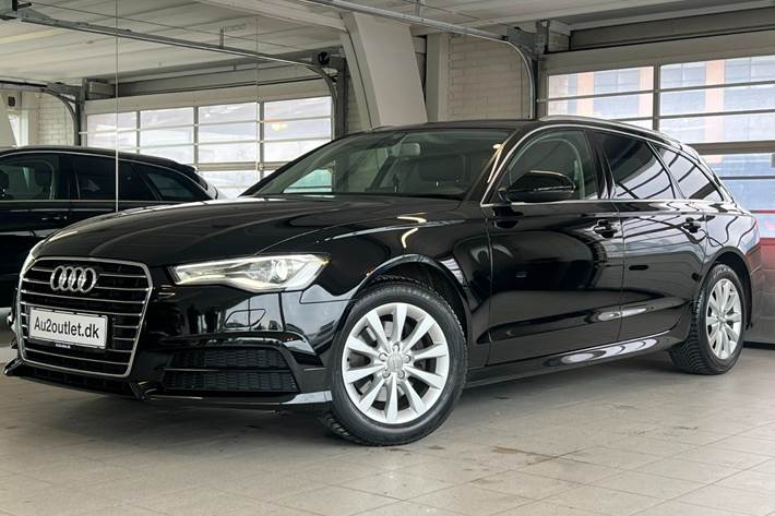 Sort Audi A6 fra 2017 set udefra