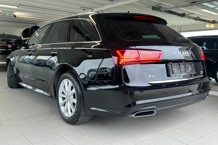 Sort Audi A6 fra 2017