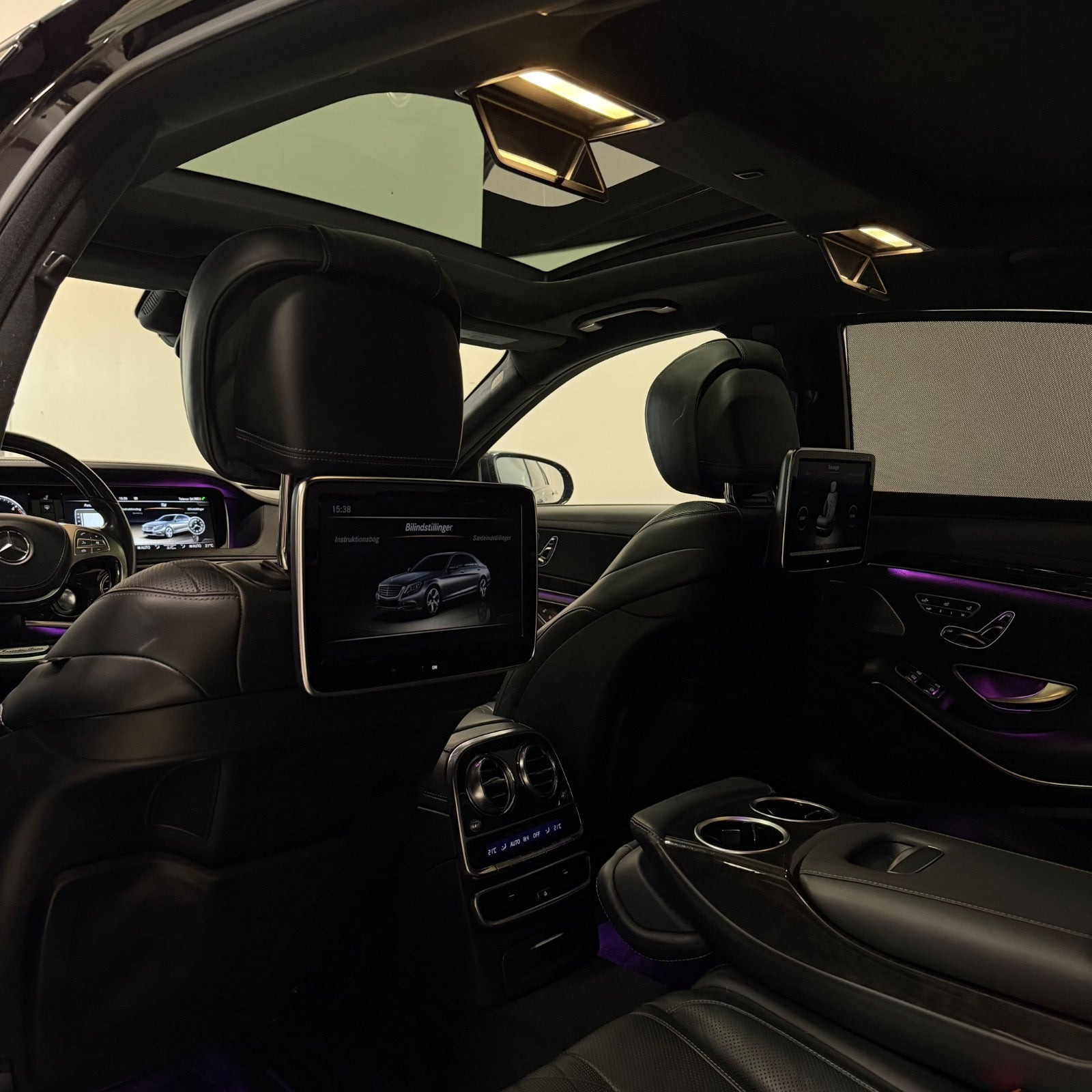 Sort Mercedes S350 fra 2013