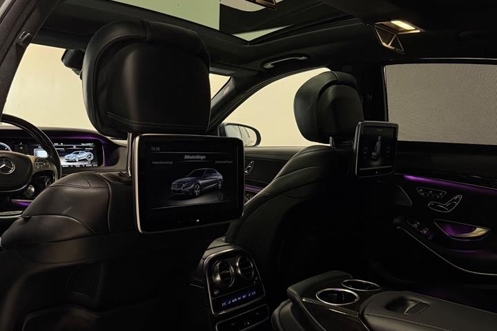 Sort Mercedes S350 fra 2013
