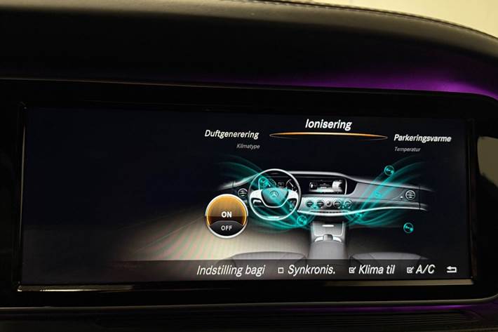 Sort Mercedes S350 fra 2013