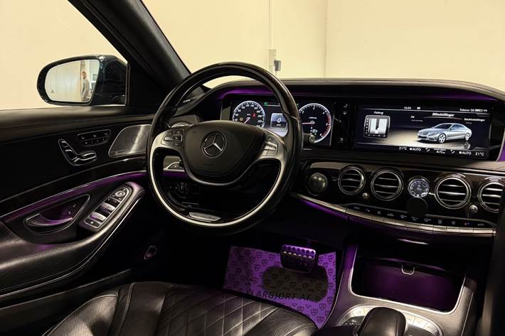 Sort Mercedes S350 fra 2013