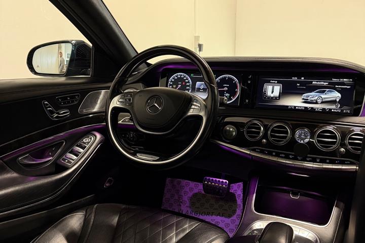 Sort Mercedes S350 fra 2013
