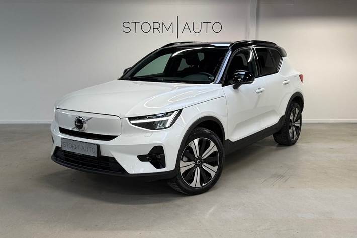 Hvid Volvo XC40 fra 2023