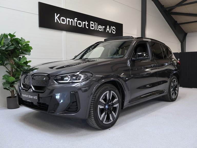 BMW iX3 Charged M-Sport