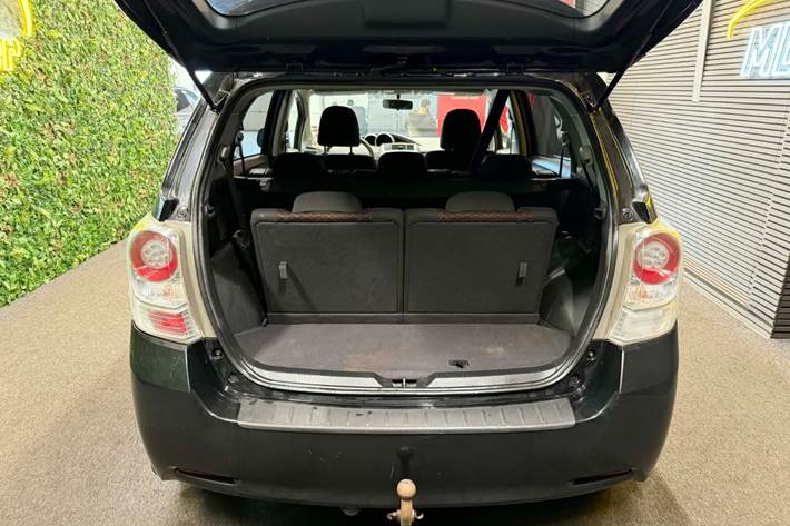 undefined Toyota Verso fra 2010