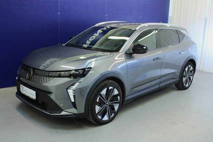 Grå Renault Scenic E-Tech fra 2024