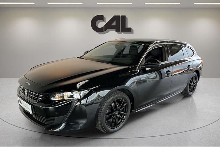 Sort Peugeot 508 fra 2020 set udefra