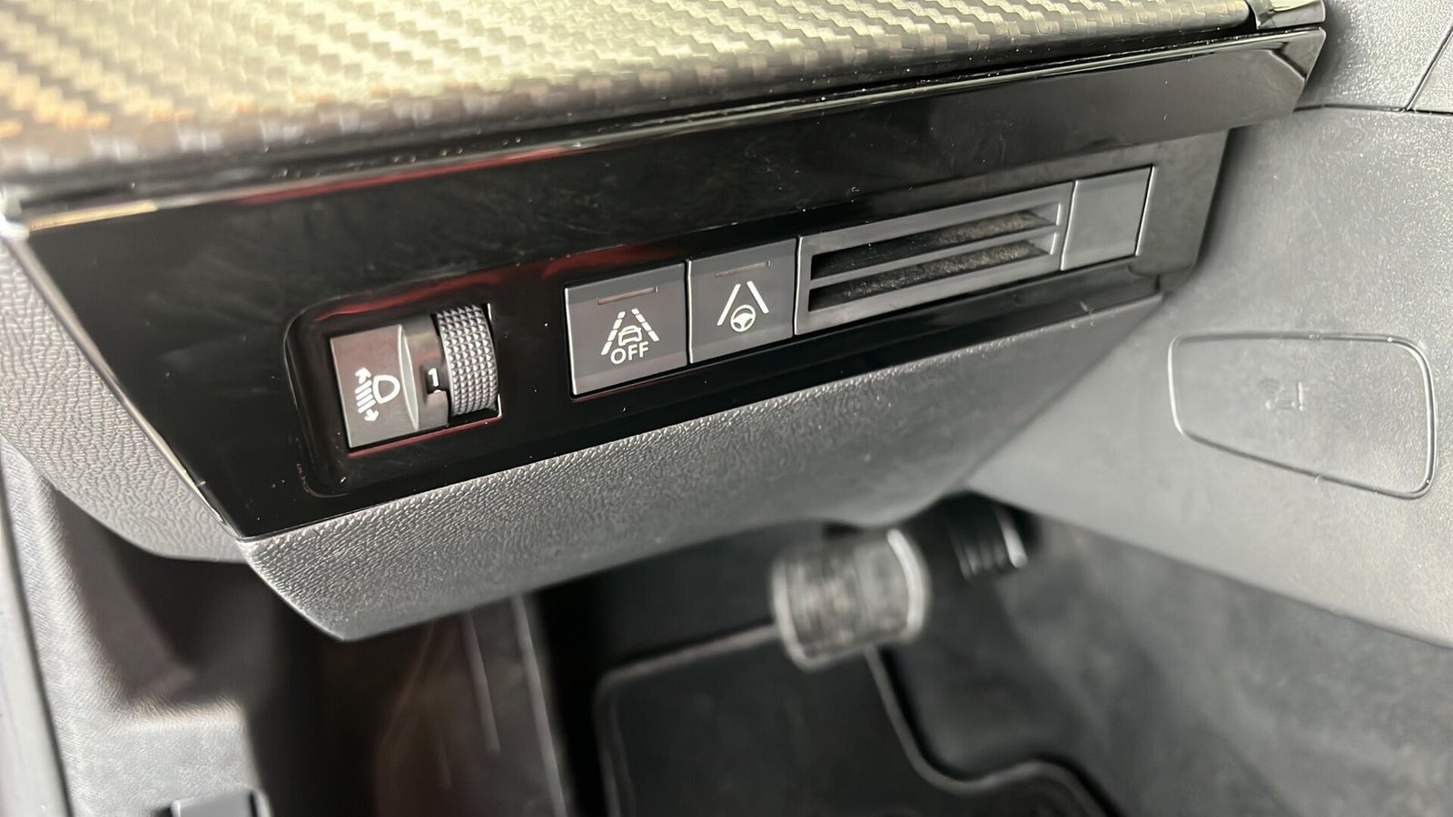 Sort Peugeot 508 fra 2020
