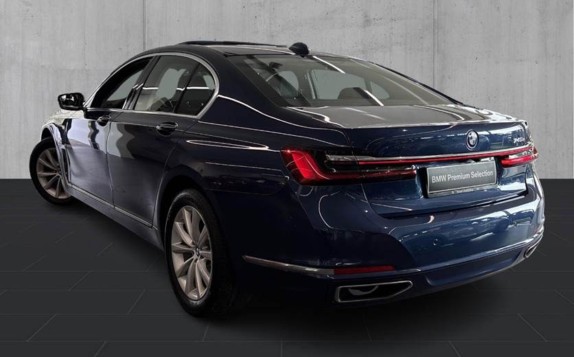 BMW 745e