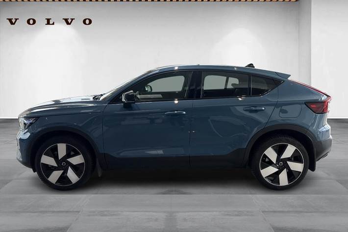Blå Volvo C40 fra 2023