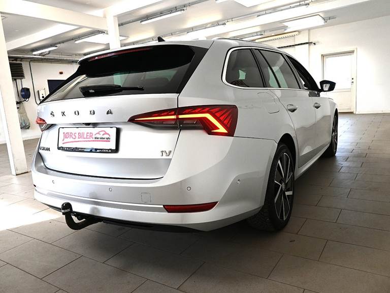 Skoda Octavia 1,4 TSi iV First Edition Combi DSG