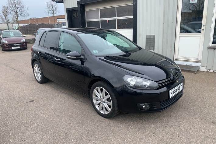 Sort VW Golf VI fra 2011