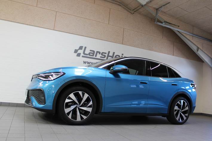 Blå VW ID.5 fra 2025