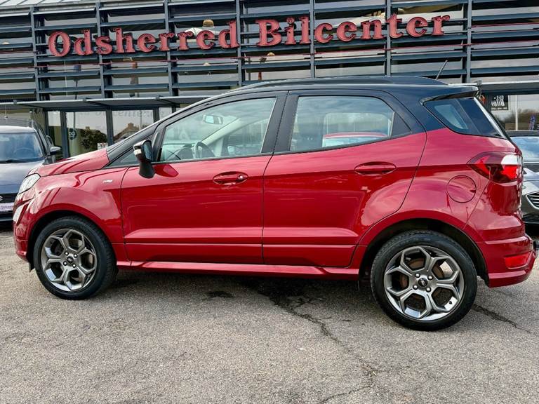 Ford EcoSport 1,5 TDCi 100 ST-Line Black