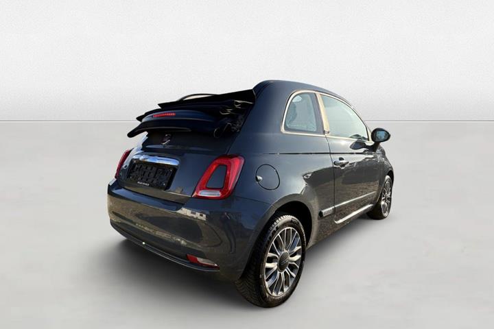 Grøn Fiat 500C fra 2018