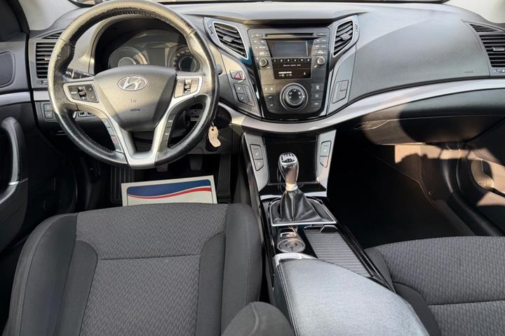 undefined Hyundai i40 fra 2013 set indefra