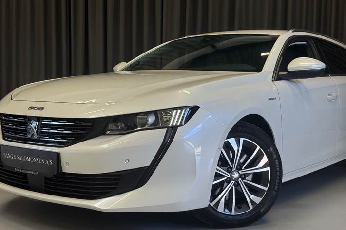 Hvid Peugeot 508 fra 2021
