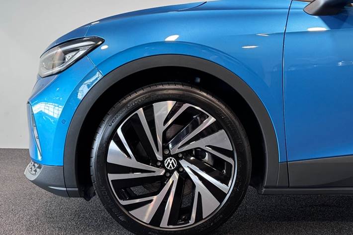 Blå VW ID.4 fra 2025