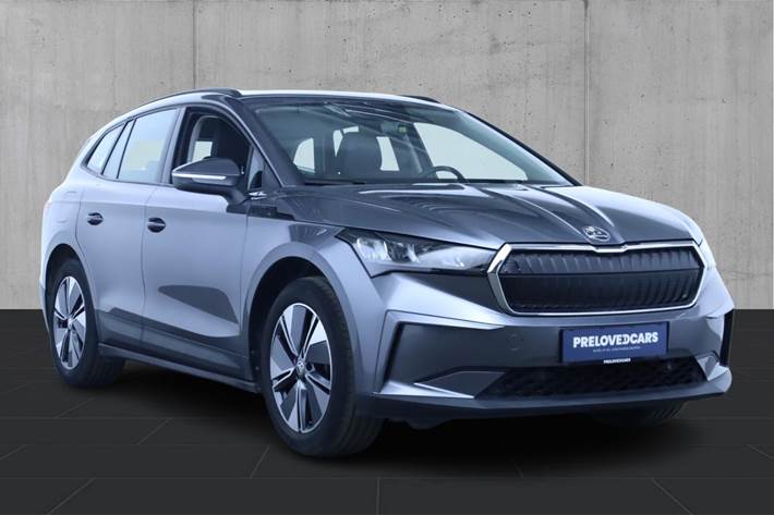 Grå Skoda Enyaq fra 2023