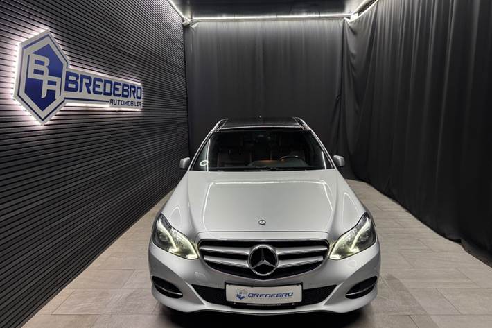 Sølv Mercedes E400 fra 2015