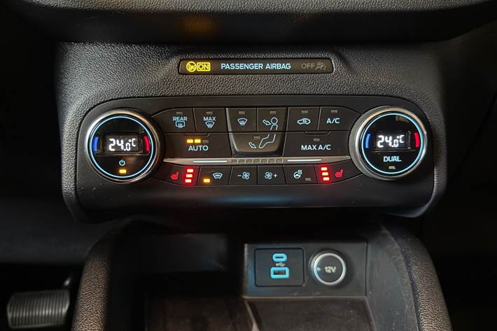 Hvid Ford Kuga fra 2020