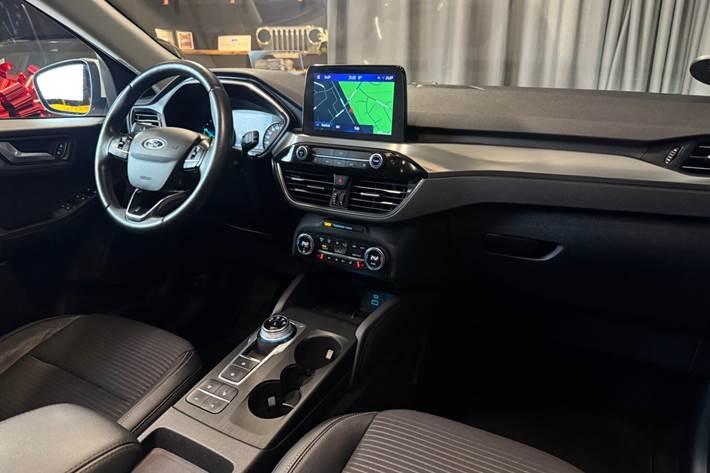 Hvid Ford Kuga fra 2020