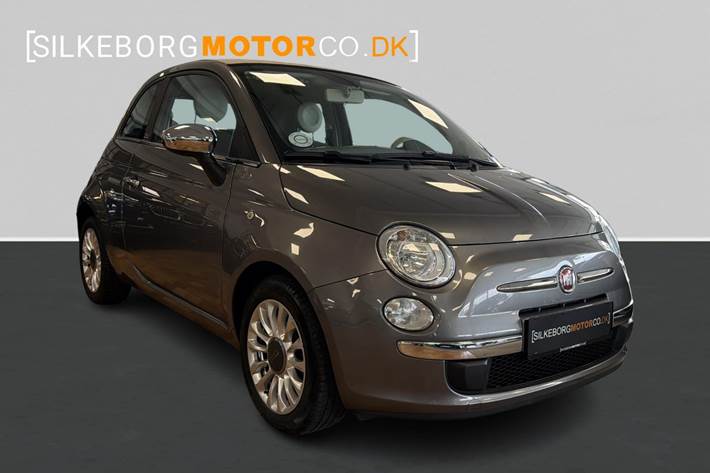 Grå Fiat 500C fra 2015