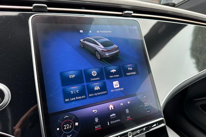 Grå Mercedes EQS450+ fra 2022