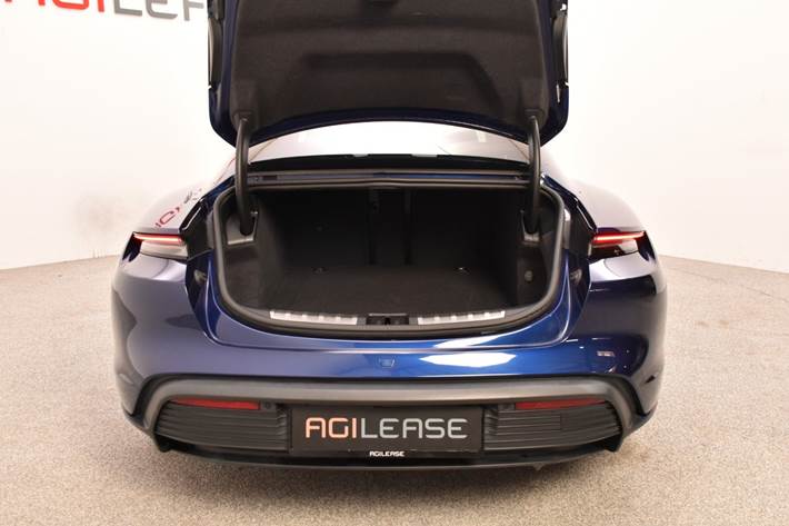 Blå Porsche Taycan 4S fra 2020