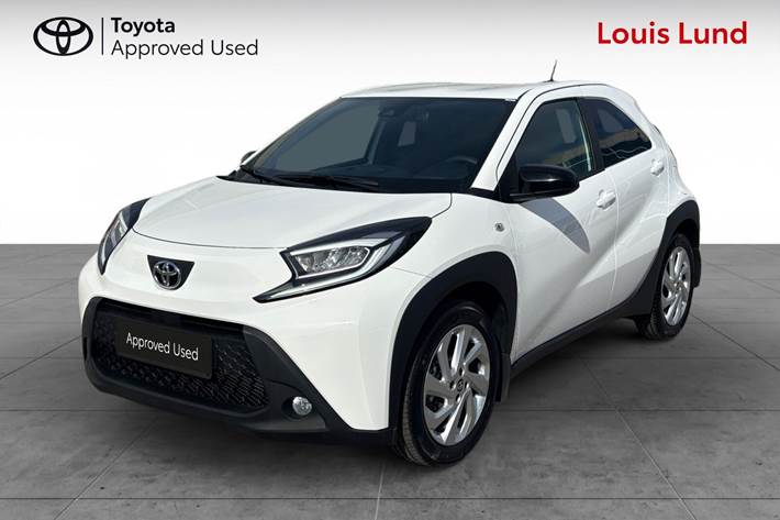 Hvid Toyota Aygo X fra 2025