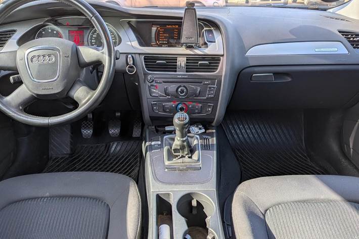 Hvid Audi A4 fra 2008