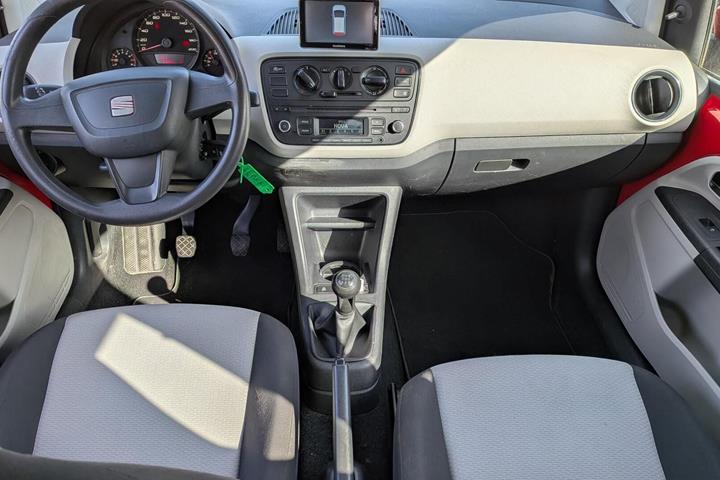 Rød Seat Mii fra 2013