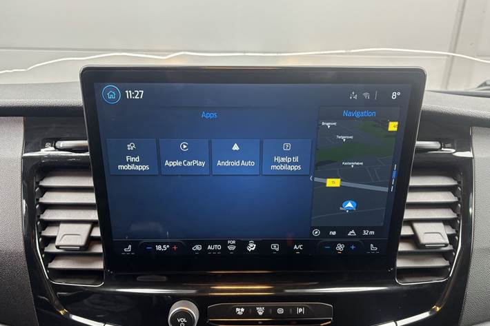 Grå Ford Transit fra 2023
