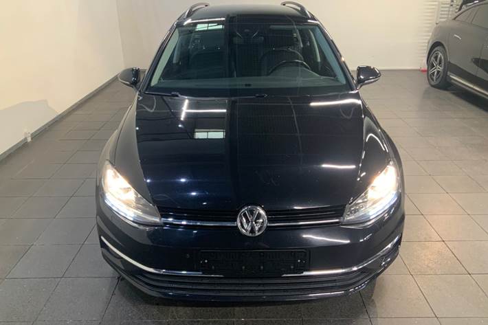 Sort VW Golf VII fra 2019