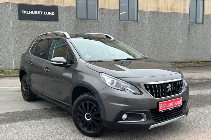 Grå Peugeot 2008 fra 2019