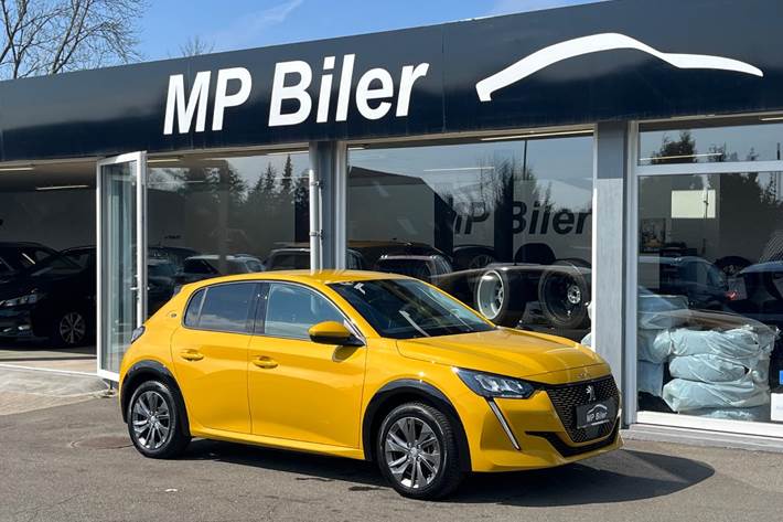 Gul Peugeot e-208 fra 2021