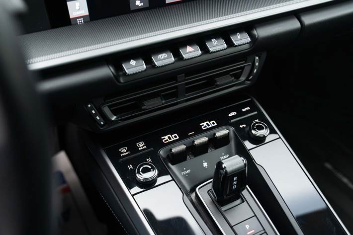 Sort Porsche 911 Carrera S fra 2020