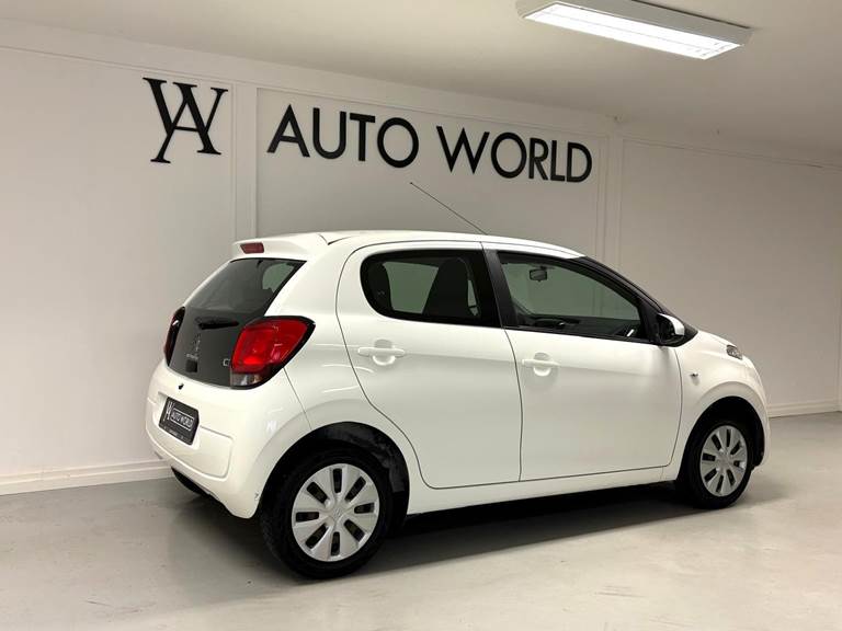 Citroën C1 1,0 VTi Iconic+