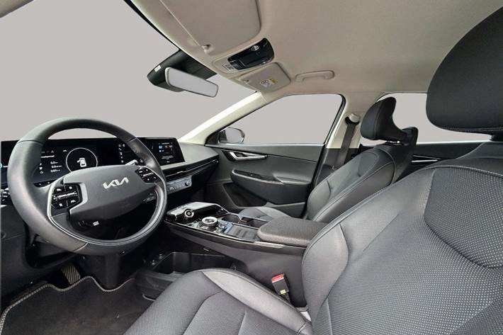 Hvid Kia EV6 fra 2024