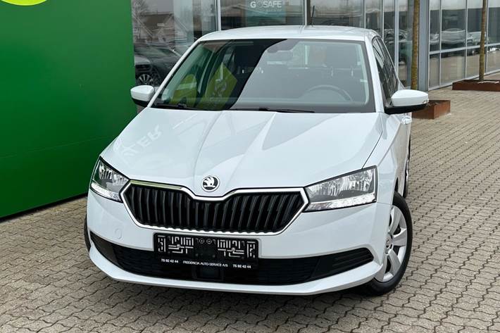 Hvid Skoda Fabia fra 2019