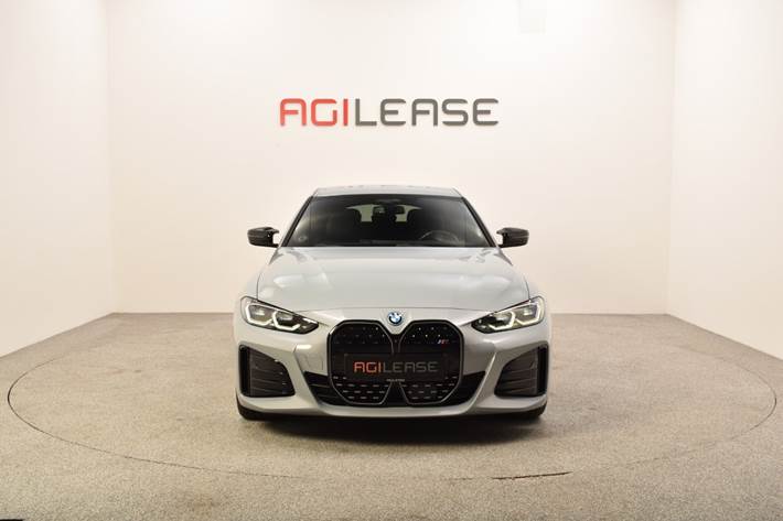 Grå BMW i4 fra 2022