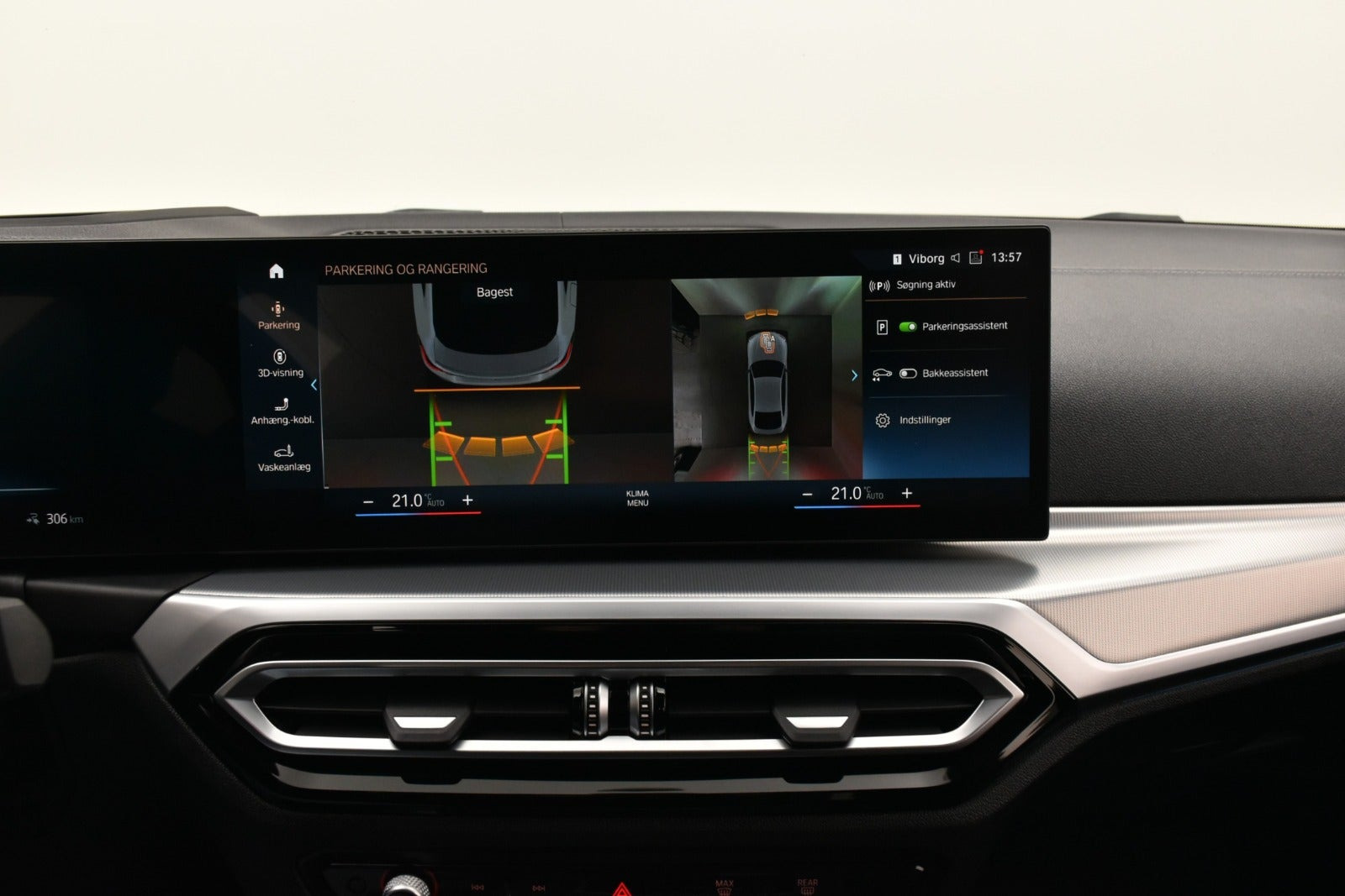 Grå BMW i4 fra 2022