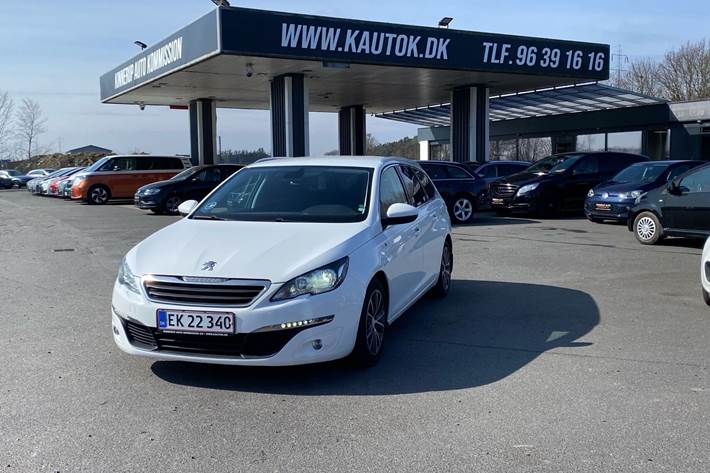 Hvid Peugeot 308 fra 2015