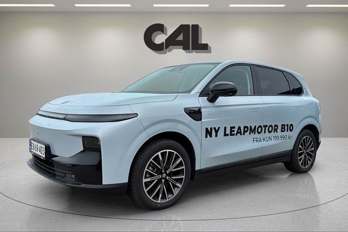 Sølv Leapmotor B10 fra 2025