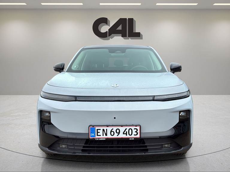 Leapmotor B10 EL Design 218HK 5d Aut.