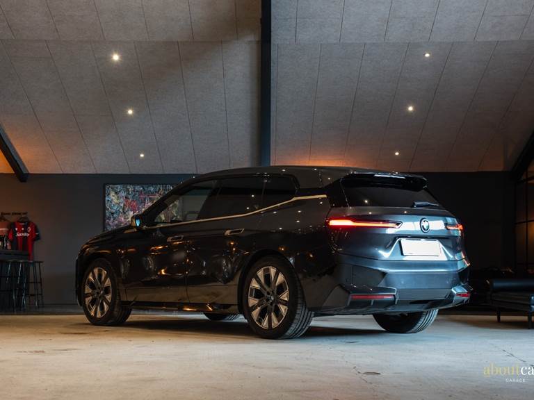 BMW iX xDrive40 Sport