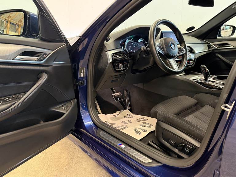 BMW 520d 2,0 Touring M-Sport aut. Van